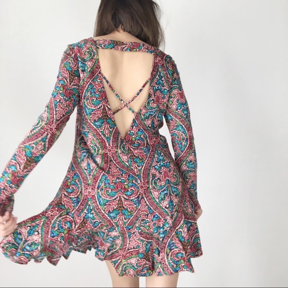 LAST PIECE Sexy open back mini dress - Picture 2 of 5